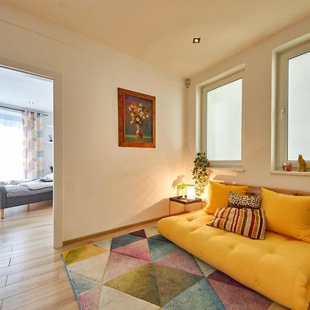 Pineapple Apartment 브라티슬라바 외부 사진