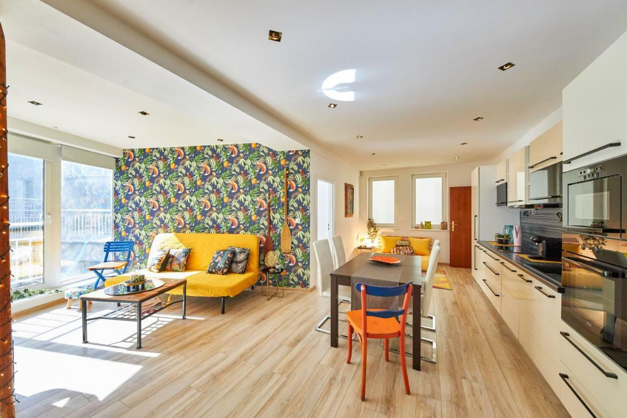 Pineapple Apartment 브라티슬라바 외부 사진